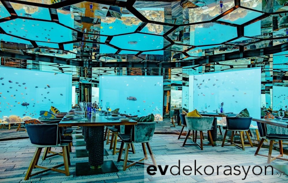 Deniz Altında Lüks Restoran Dekorasyonu